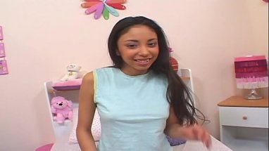 Cute latin girl new porn video